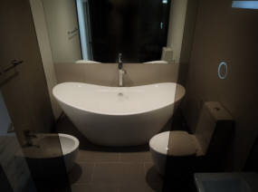 En-suite No16